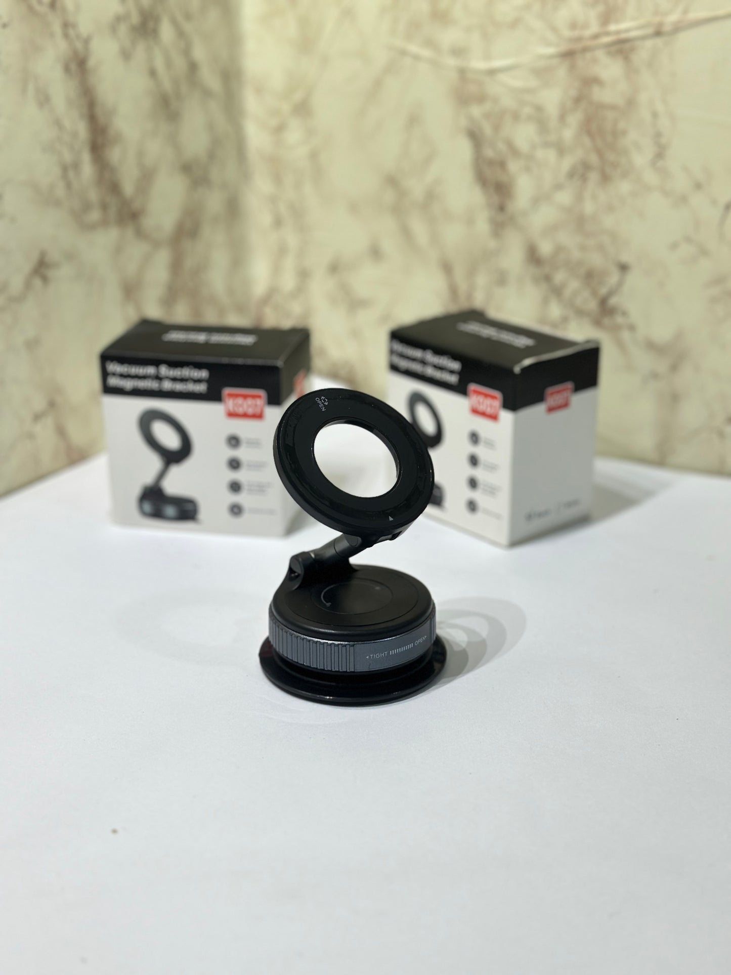 Vacuum Mobile Holder